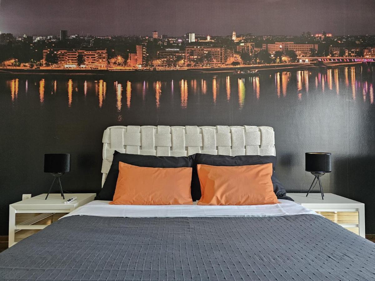 Bright Side Apartment Novi Sad Extérieur photo